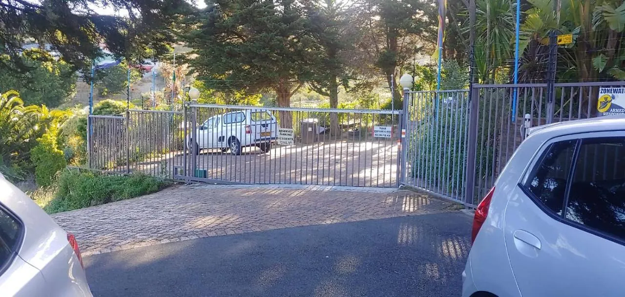 Zenith House Loevestein Self Catering Accomodation Cape Town